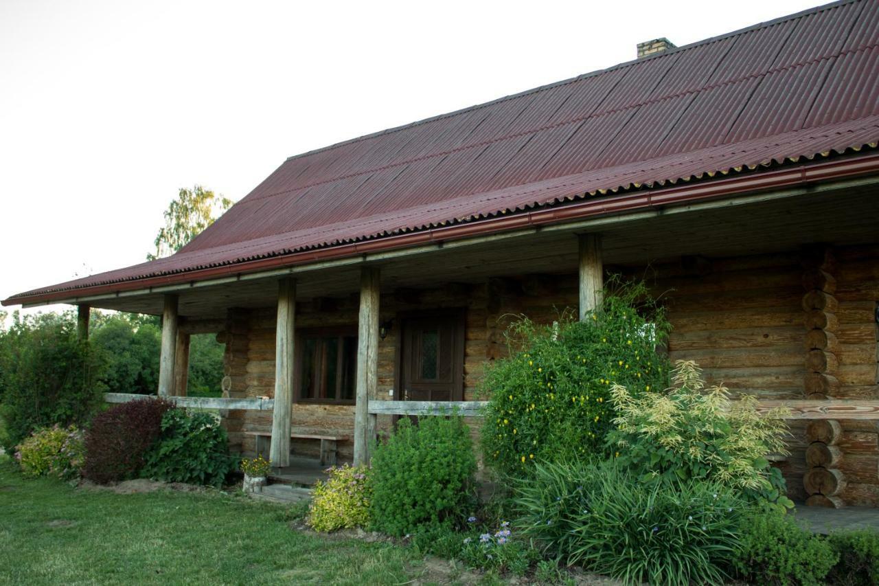 "Ziedkalni" Villa Birini Exterior photo